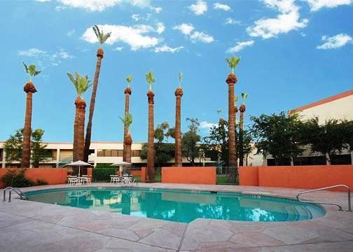 Quality Inn & Suites Downtown Phoenix Konforlar fotoğraf